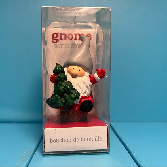 ⭐️ Giftcraft Inc. - Christmas Gnome Bottle Stopper - Picture 1 of 5